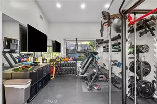 5481 Ocean View Blvd, La Canada Flintridge, CA 91011 - Photo 27