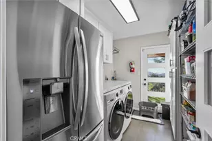 5481 Ocean View Blvd, La Canada Flintridge, CA 91011 - Photo 17