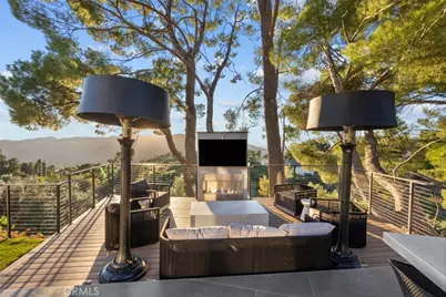 5481 Ocean View Boulevard, La Canada Flintridge, CA 91011 - Photo 47