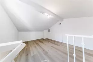 19314 Valerio, Reseda, CA 91335 - Photo 17