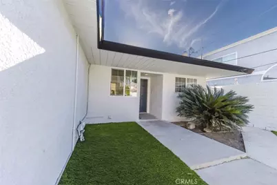 19314 Valerio, Reseda, CA 91335 - Photo 3