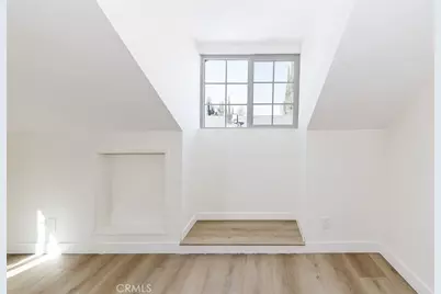 19314 Valerio, Reseda, CA 91335 - Photo 43