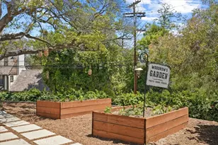 7404 Woodrow Wilson Dr, Hollywood Hills, CA 90046 - Photo 53