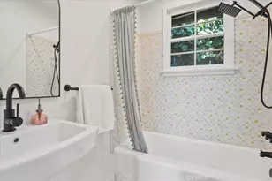 7404 Woodrow Wilson Dr, Hollywood Hills, CA 90046 - Photo 43