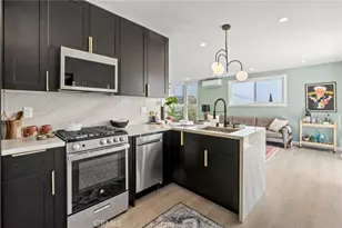 7010 Loyal Trail, Hollywood Hills, CA 90068 - Photo 9