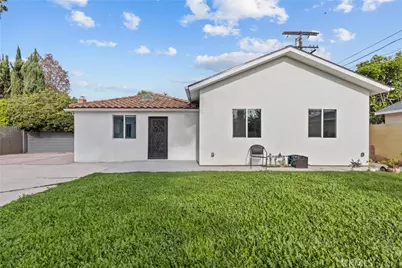 7406 Collett, Van Nuys, CA 91406 - Photo 19