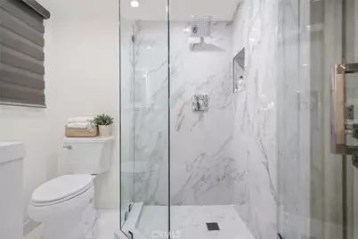 6820 Encino Avenue, Van Nuys, CA 91406 - Photo 19