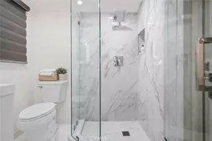 6820 Encino Ave, Van Nuys, CA 91406 - Photo 19