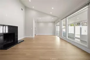 6820 Encino Ave, Van Nuys, CA 91406 - Photo 7