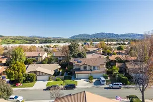 25710 Lupita, Valencia, CA 91355 - Photo 37