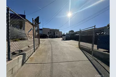 7780 Foothill Boulevard, Tujunga, CA 91042 - Photo 17