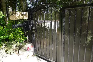 6845 Alta Loma Terrace, Los Angeles, CA 90068 - Photo 35