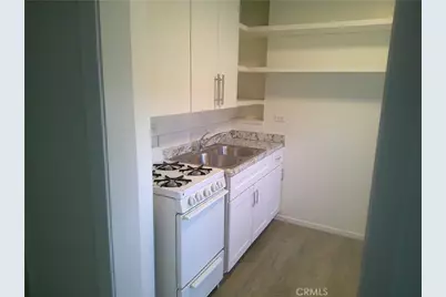 6845 Alta Loma Terrace, Los Angeles, CA 90068 - Photo 59