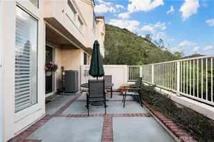 1942 Caminito De La Estrella, Glendale, CA 91208 - Photo 13