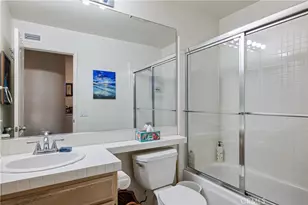 1942 Caminito De La Estrella, Glendale, CA 91208 - Photo 19