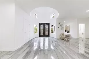 5157 Avenida Oriente, Tarzana, CA 91356 - Photo 9