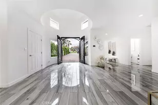 5157 Avenida Oriente, Tarzana, CA 91356 - Photo 11