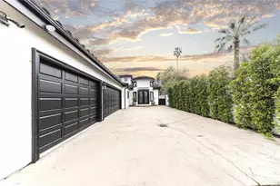 5157 Avenida Oriente, Tarzana, CA 91356 - Photo 3