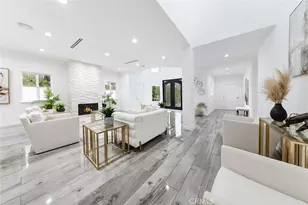 5157 Avenida Oriente, Tarzana, CA 91356 - Photo 13