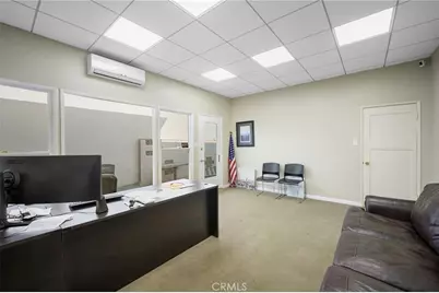 2304 2306 W Burbank Boulevard, Burbank, CA 91506 - Photo 15