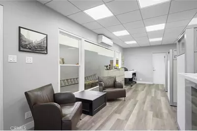 2304 2306 W Burbank Boulevard, Burbank, CA 91506 - Photo 7