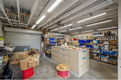 2304 2306 W Burbank Boulevard, Burbank, CA 91506 - Photo 29