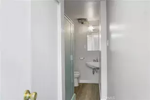 2304 2306 W Burbank Blvd, Burbank, CA 91506 - Photo 17