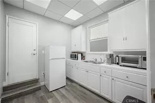 2304 2306 W Burbank Blvd, Burbank, CA 91506 - Photo 13