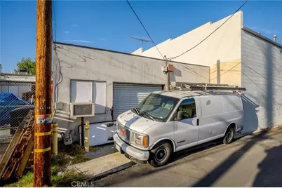 2304 2306 W Burbank Boulevard, Burbank, CA 91506 - Photo 33