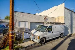 2304 2306 W Burbank Blvd, Burbank, CA 91506 - Photo 33