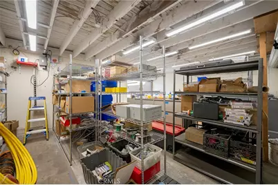 2304 2306 W Burbank Boulevard, Burbank, CA 91506 - Photo 29