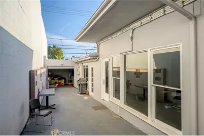 2304 2306 W Burbank Boulevard, Burbank, CA 91506 - Photo 25