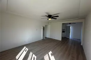 1525 W 105th St, Los Angeles, CA 90047 - Photo 17