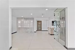 10533 Samoa Ave, Tujunga, CA 91042 - Photo 9