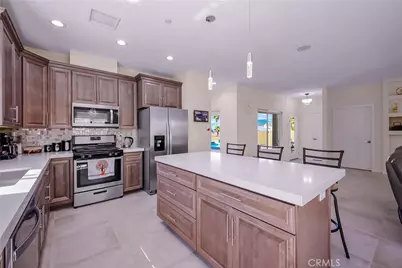 9190 Puesta Del Sol, Desert Hot Springs, CA 92240 - Photo 7