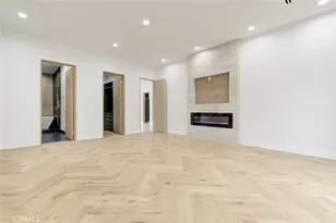 14955 Hartsook, Sherman Oaks, CA 91403 - Photo 31