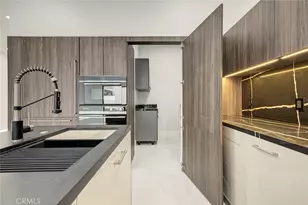 14955 Hartsook, Sherman Oaks, CA 91403 - Photo 23