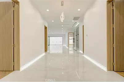 14955 Hartsook, Sherman Oaks, CA 91403 - Photo 5