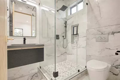 14955 Hartsook, Sherman Oaks, CA 91403 - Photo 7