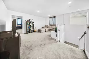 16075 Cook Ln, North Hills, CA 91343 - Photo 23