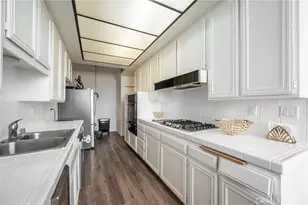 5310 Zelzah, Encino, CA 91316 - Photo 9