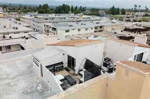 5310 Zelzah, Encino, CA 91316 - Photo 37