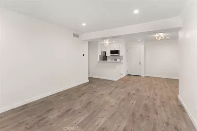 18620 Hatteras # 173, Tarzana, CA 91356 - Photo 9