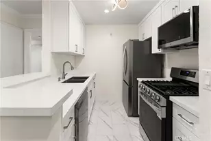 18620 Hatteras # 173, Tarzana, CA 91356 - Photo 17