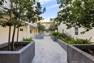 6320 Beck Avenue, North Hollywood, CA 91606 - Photo 3