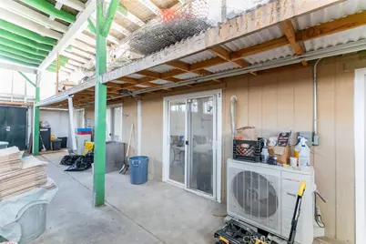 11024 Peoria Street, Los Angeles, CA 91352 - Photo 33