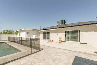 11024 Peoria Street, Los Angeles, CA 91352 - Photo 27