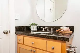 302 W Loraine St, Glendale, CA 91202 - Photo 15