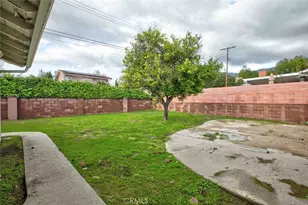 9825 Tujunga Canyon Pl, Tujunga, CA 91042 - Photo 5