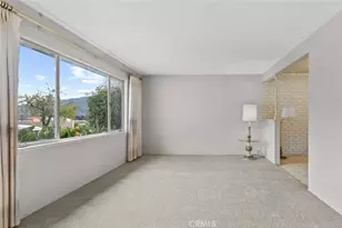 9825 Tujunga Canyon Pl, Tujunga, CA 91042 - Photo 9